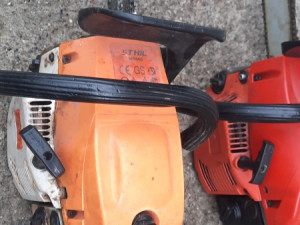 Motorke 2 komada obe 120