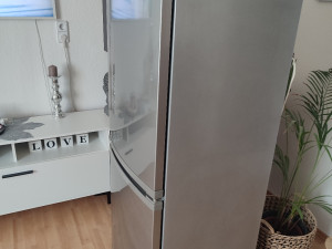 Frizider 180 cm kombinovani