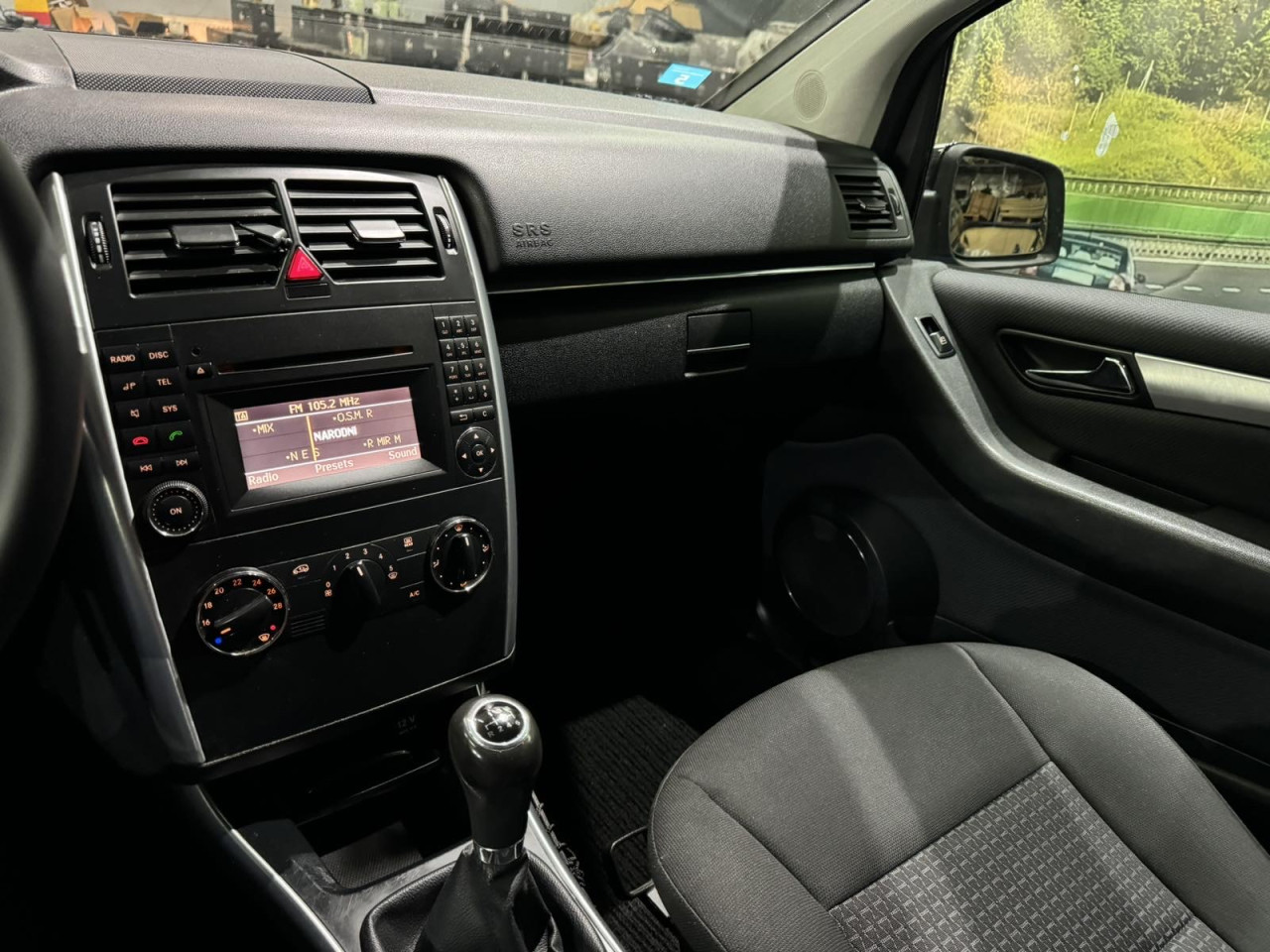 MERCEDES-BENZ B180 CDI, 2010 GODINA,REGISTROVAN