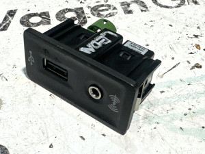 Usb aux Seat Leon 2014