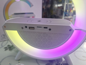 LED WIRELESS PUNJAČ BLUETOOTH ZVUČNIK - CHARGER LAMPA STOLNA