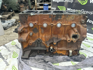 Blok motora rh02 110kw Peugeot 2012 (fotografija 6)