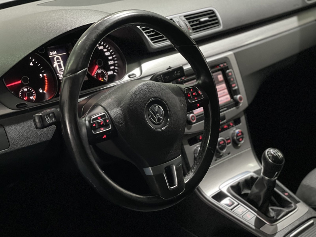 VW PASSAT 2.0 TDI HIGHLINE , 2012 GOD, XENONI, KLIMA