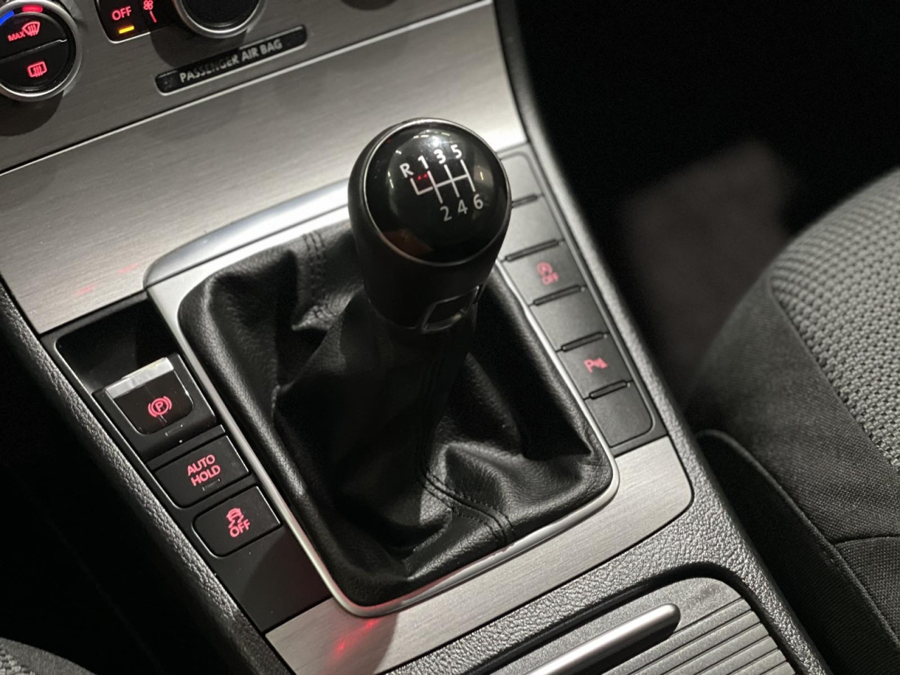 VW PASSAT 2.0 TDI HIGHLINE , 2012 GOD, XENONI, KLIMA