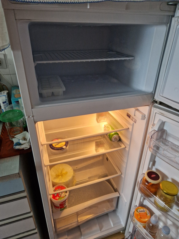 Frizider Indesit TAA12N (kombinovani)