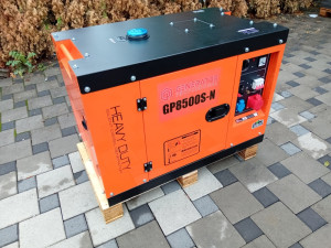 GENERATOR AGREGAT ZA STRUJU DIZEL  7.5 KVA 7 KW - 8KW SILENT
