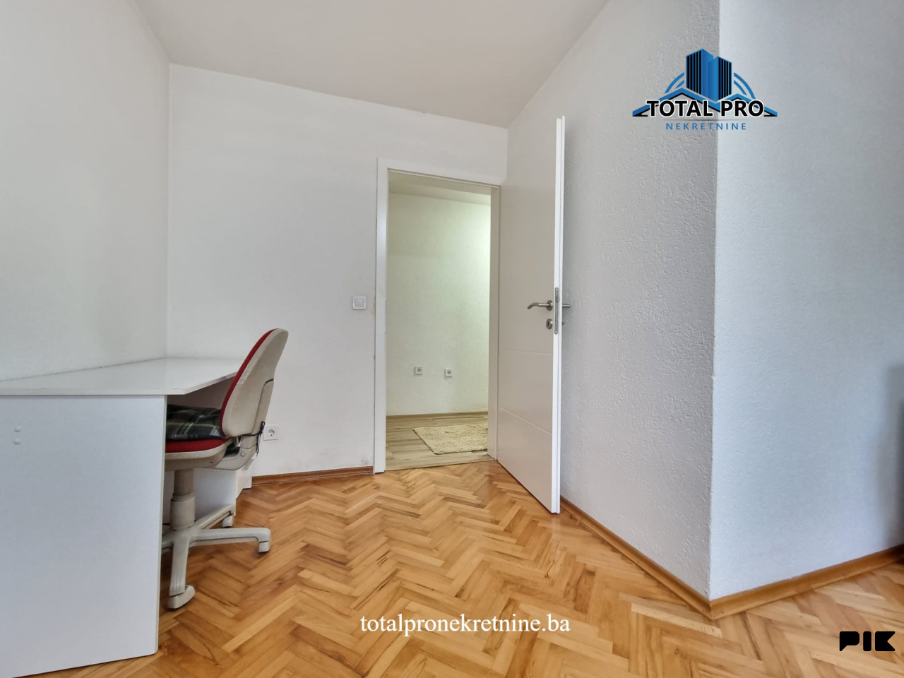 TOTAL PRO/ Jednoiposoban stan 36 m2 / Koševsko brdo 12