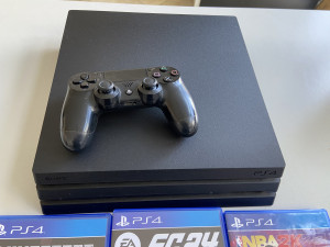 Playstation 4 Pro 1TB