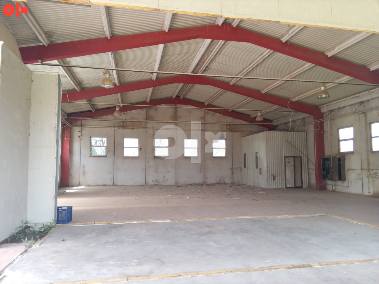 Poslovni prostor Bjelosavljevići-Sokolac 1.500m2 2
