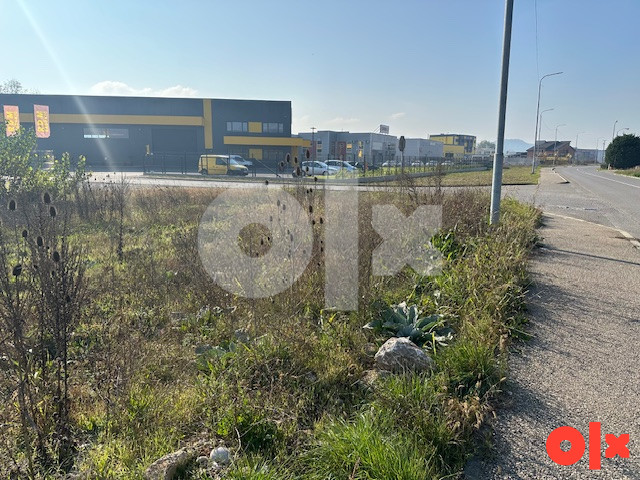 ZEMLJIŠE  GLAMOČANI - LAKTAŠI  4000m2 2
