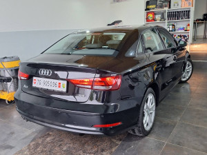 Audi A3 limuzina