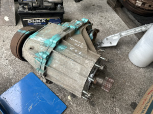 08. reduktor Jeep Commander (fotografija 10)