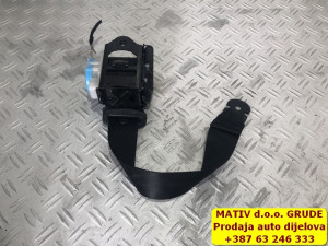 Pojas zatezač zadnji LIJEVI Mercedes GLA x156 2016 A1768602385