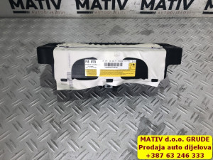 Jastuk u tabli Mercedes GLA x156 2016 A1768600002