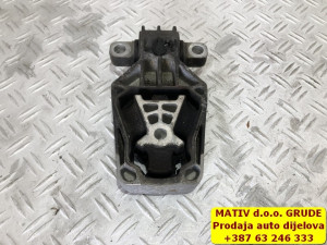 Nosač MOTORA Mercedes GLA x156 200 CDI A2462401209 2016