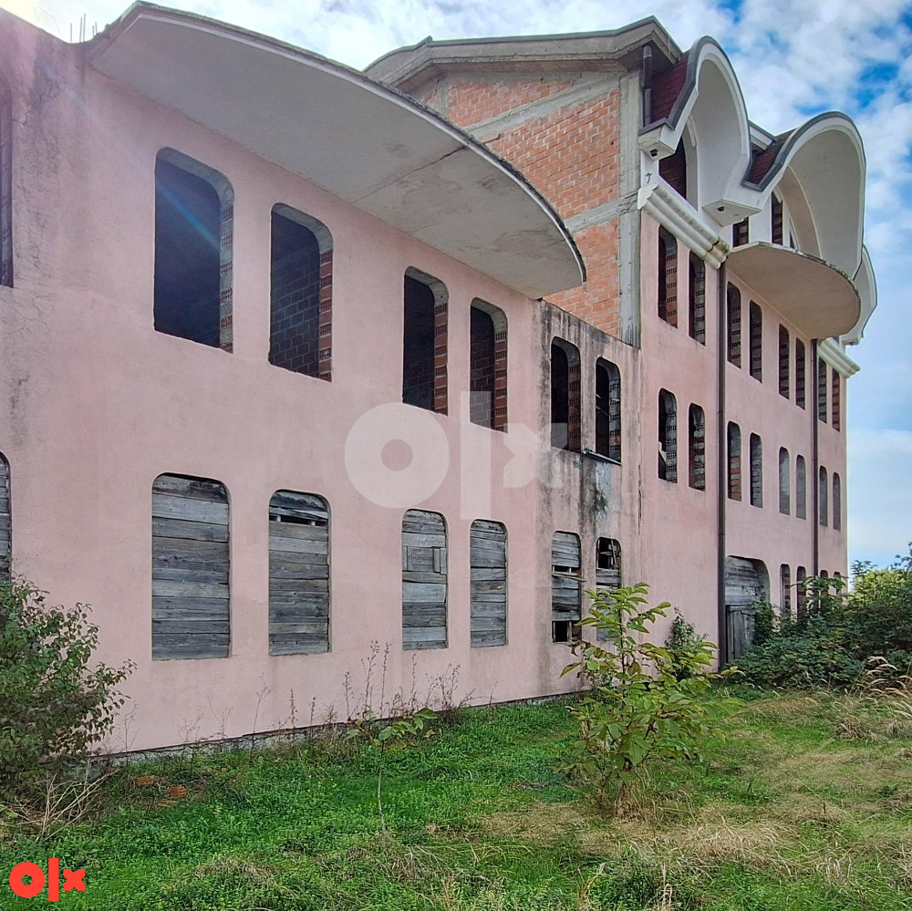Poslovni objekat Gradiška 7
