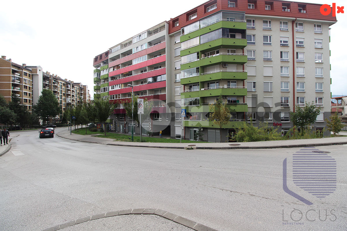 LOCUS: Poslovni prostor 182m2, Dobrinja, Novi Grad 2