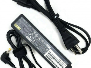 Fujitsu Lifebook E544 E554 E546 Adapter Ac