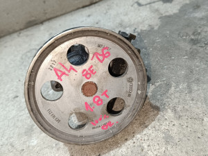 Servo Pumpa Audi 1.8T A4  8e B6 Dijelovi