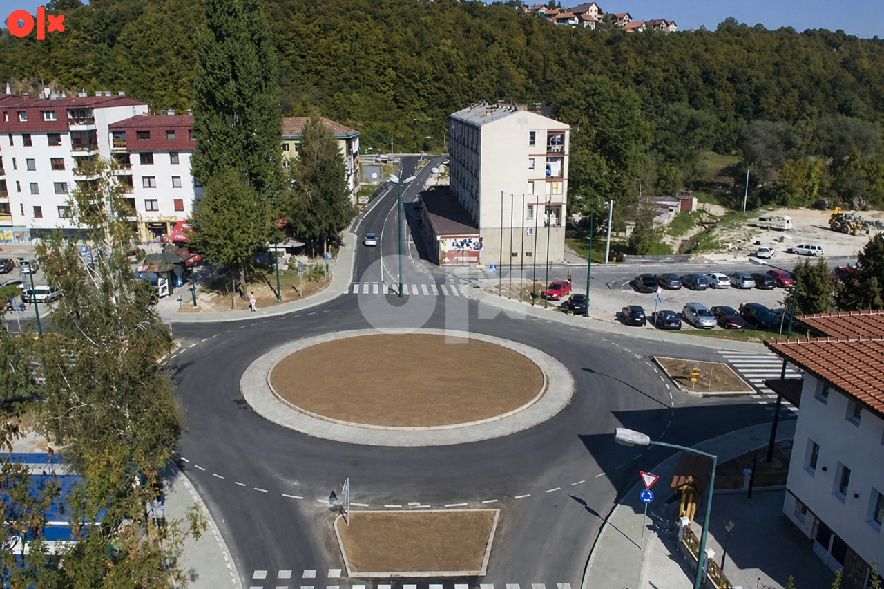 Kuća u Hadzicima