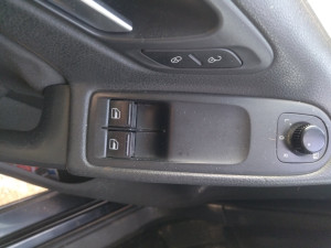 Prekidac stakla golf 6