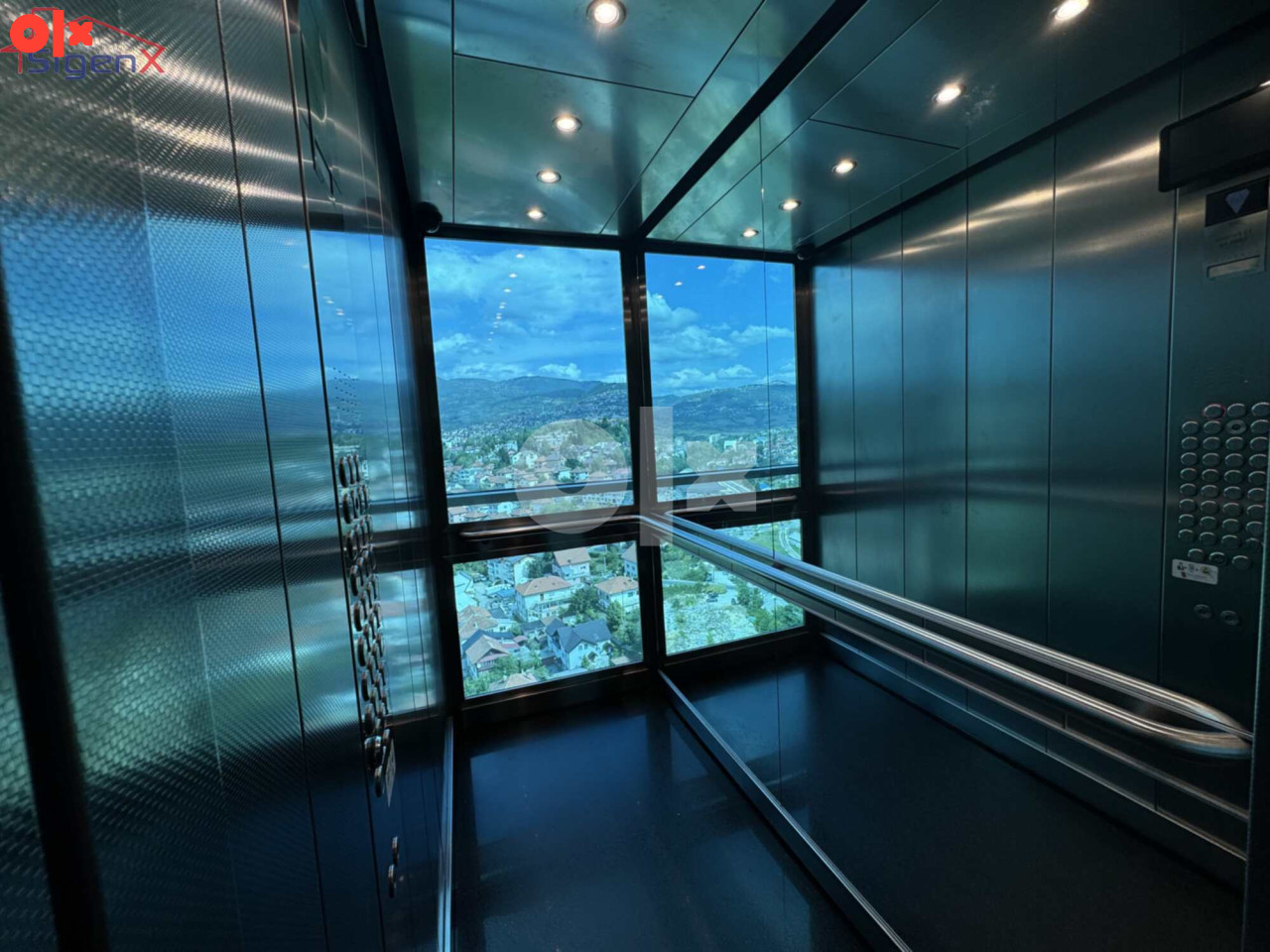 SIGENX/ Kancelarije / Poslovni prostori/ Avaz Twist Tower 19