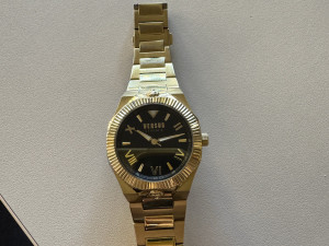 Ženski sat Versace