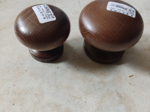 Ručkica ručica gumb za namještaj 35 i 40mm s vijkom M4