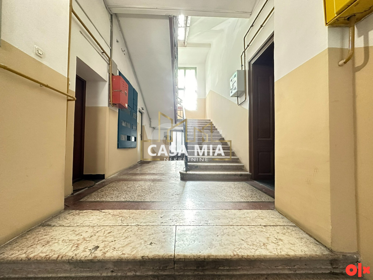 CASA MIA / Stan 85(94) m2 / Mejtaš / Stari Grad 23