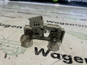 Kućište sijalica Mercedes W169 (fotografija 2)