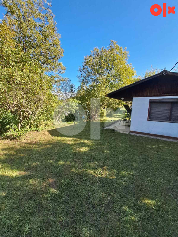 Tuzla vikendica 25m2 na placu 1440m2 11