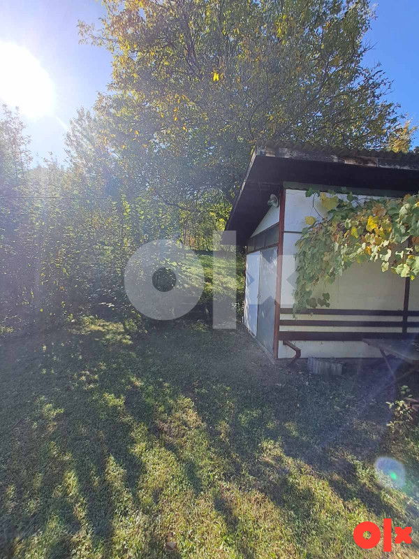 Tuzla vikendica 25m2 na placu 1440m2 13