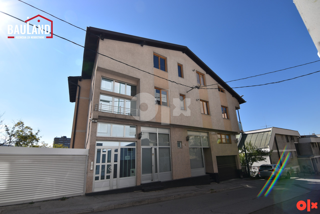 Poslovni prostor sa galerijom-106m2/Marijin Dvor, Centar