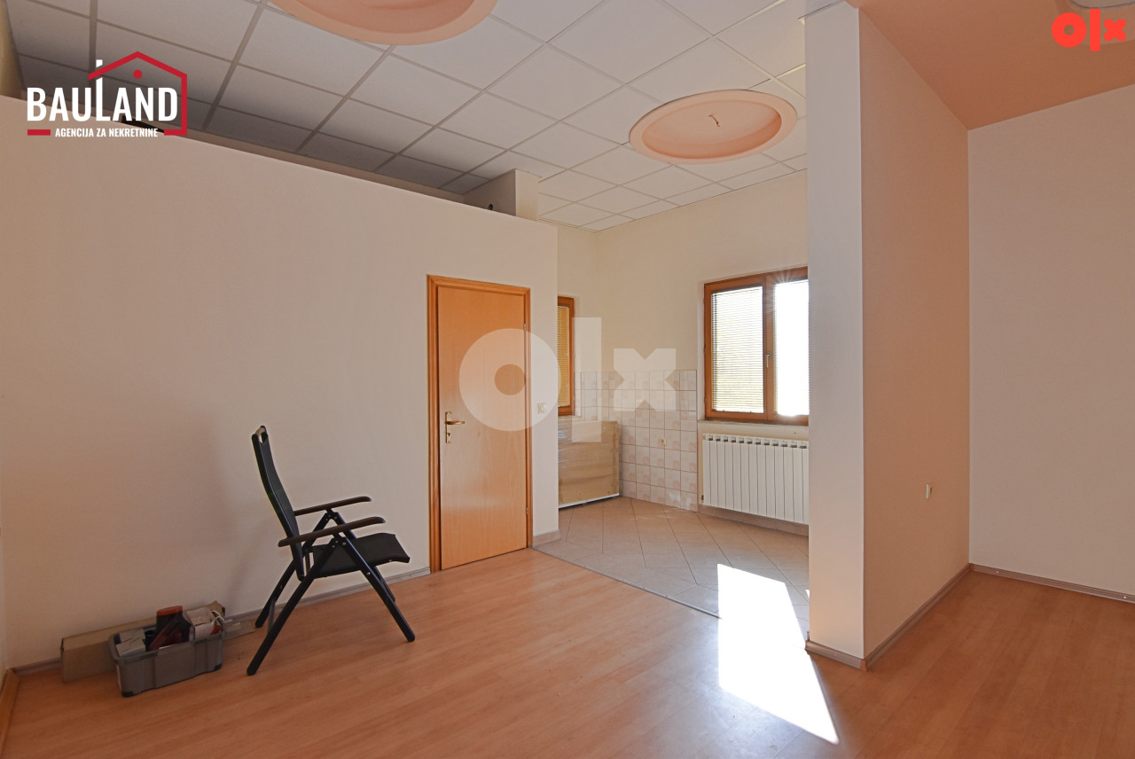 Poslovni prostor sa galerijom-106m2/Marijin Dvor, Centar 3