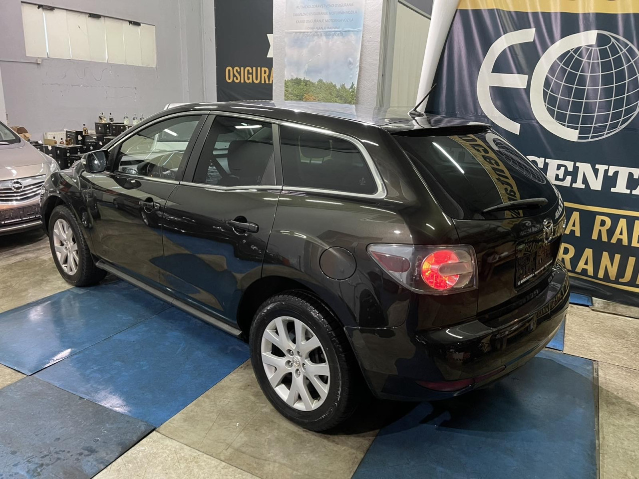 MAZDA CX7 2.2d 4x4 ,2009 GOD, ALU FELGE, XENONI,KLIMA