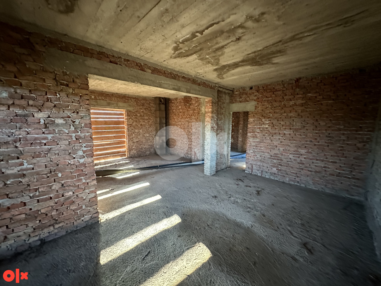 Nezavršena kuća u Slatini - 430 m2 23