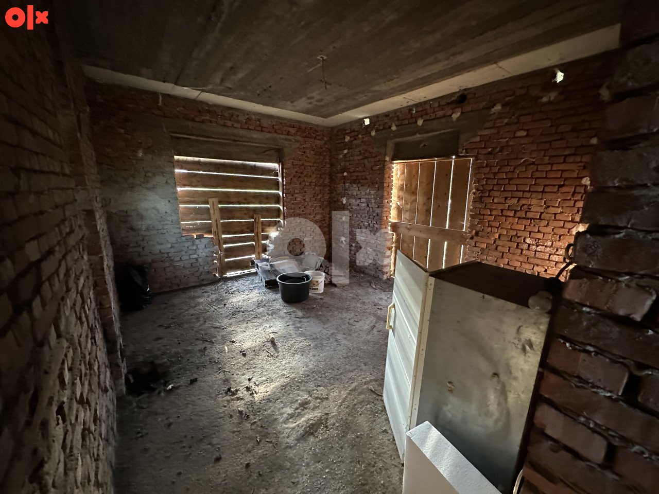 Nezavršena kuća u Slatini - 430 m2 24
