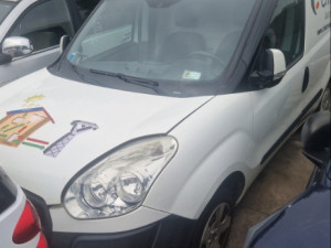 Prednja lijeva vrata fiat doblo