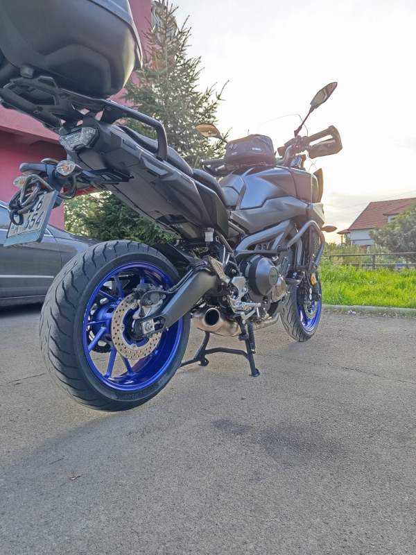 Yamaha tracer 900 može zamjena za auto