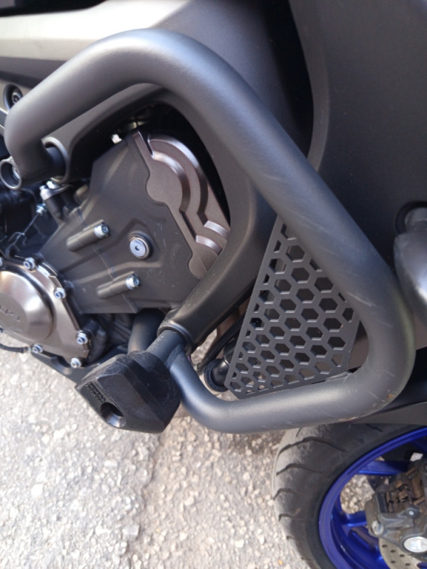Yamaha tracer 900 može zamjena za auto