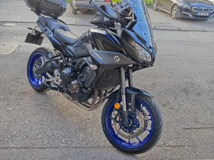 Yamaha tracer 900 može zamjena za auto