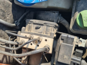 ABS  pumpa modul pasat 5+  2.5 TDI