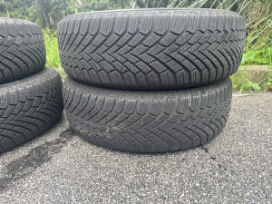 Prodajem 2 gume 185/65/15 Continental