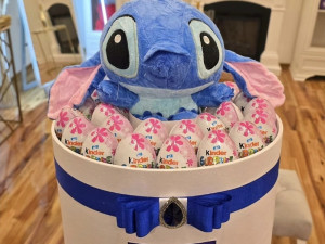 Poklon box plavi kinder stitch pokloni za rodjendan