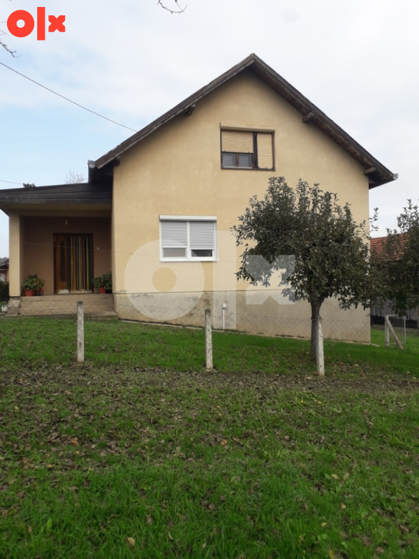 Kuća sa komplet imanjem na 10 duluma zemljista Brezicani Prijedor