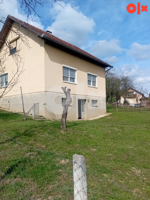 Kuća sa komplet imanjem na 10 duluma zemljista Brezicani Prijedor 3