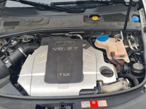 Motorić brisača audi A6 4F