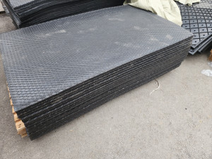 Prostirka podloga gumena za krave stoku 120x190 cm