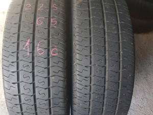 Gume 225/65/16 c dot  21 citaj pod detaljno.  Cijena za  2 komada