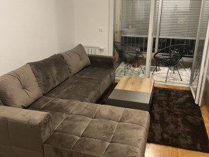 Garsonjera Ilidža 28m2 sa garažnim mjestom